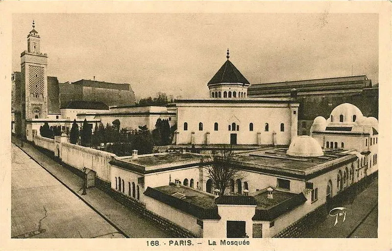 Vue historique de la Grande Mosquée de Paris