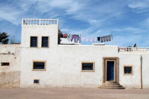 Vue des maisons et toits de Rabat